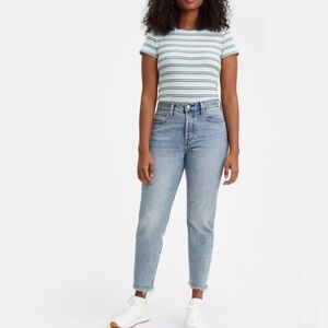 Levi’s Premium Modern 2020 Women’s Wedgie Icon Fit Ankle Jeans Light Medium Wash